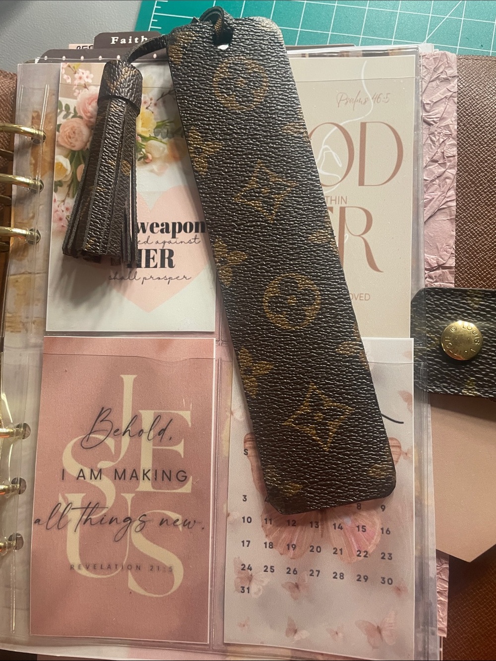 Designer inspired Monogram Bookmark - Picture 3 of 5